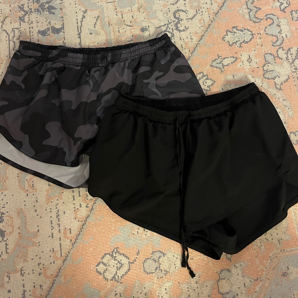 Old Navy active shorts